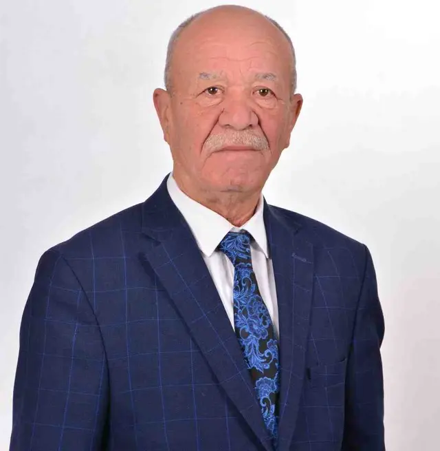 Kadir ÜÇER